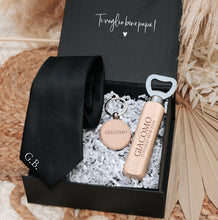 Carica l'immagine nel visualizzatore di Gallery, Box regalo wood lui