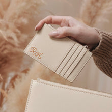 Carica l&#39;immagine nel visualizzatore di Gallery, Portacarte saffiano- personalizzato