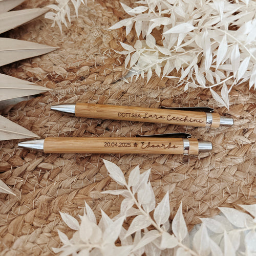Penna in legno inciso personalizzata