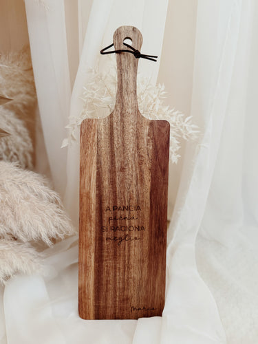 Tagliere in legno di acacia personalizzato
