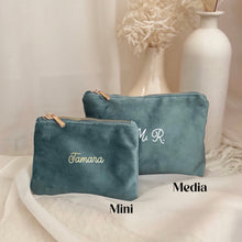 Carica l&#39;immagine nel visualizzatore di Gallery, Pochette in velluto personalizzata