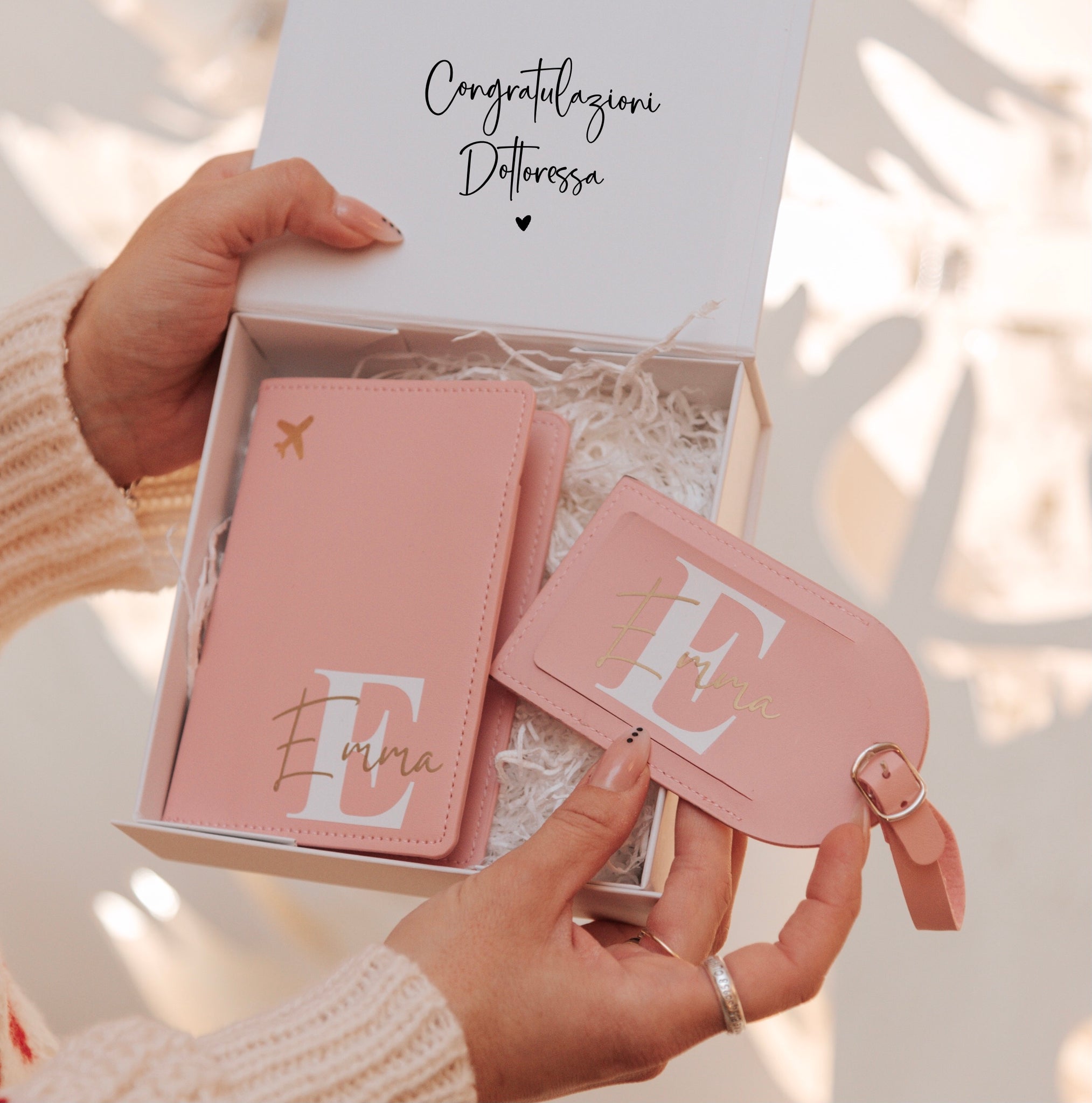 Porta Passaporto Personalizzabile - Idea Regalo Viaggio | Rosa - Foto 4