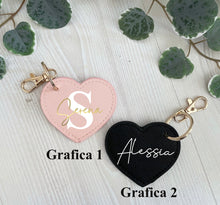 Carica l&#39;immagine nel visualizzatore di Gallery, Portachiavi cuore- personalizzato